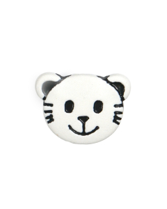 K815 Cat's Face 28L White(009) 2 Hole Button