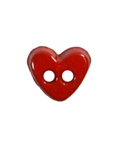 K824 Small Heart 10L Red(135) 2 Hole Button